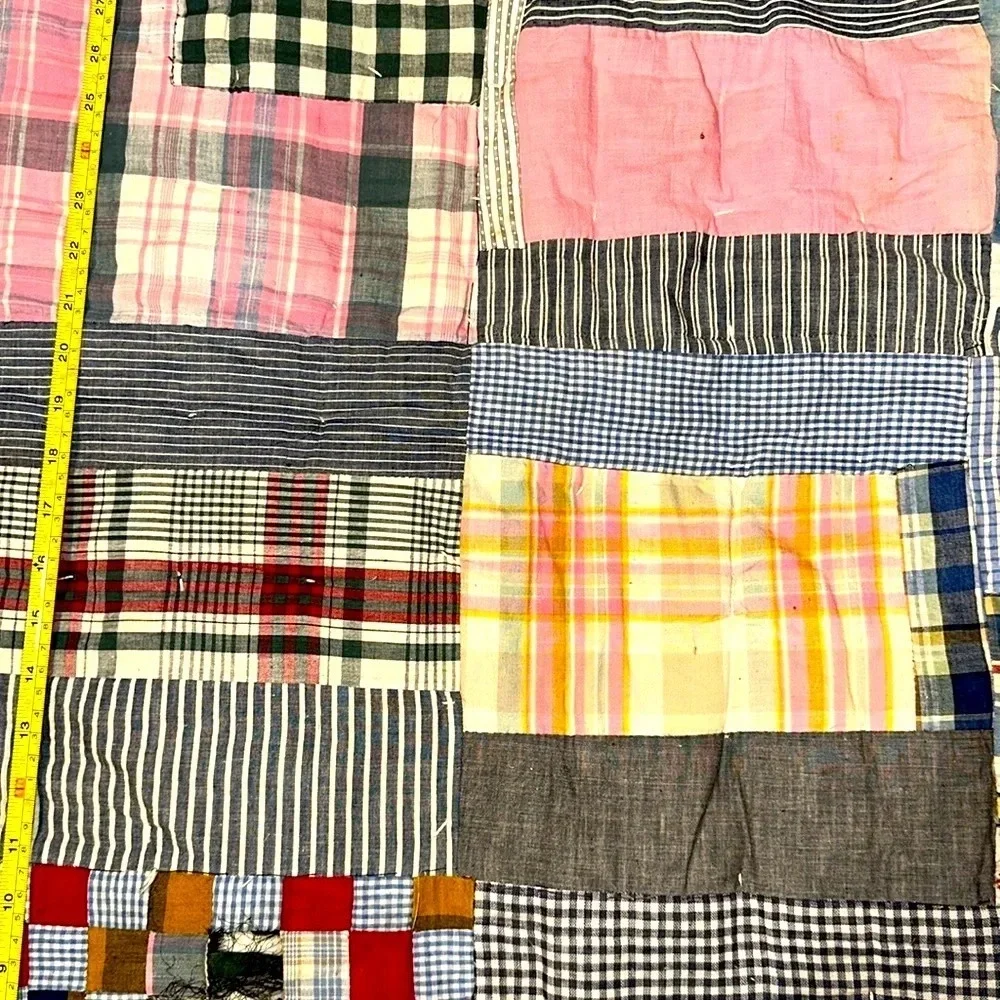 RARE HANDMADE HAND SEWN HEIRLOOM GRANDMOTHER’S CUSTOM MADE VINTAGE QUILT BLANKET
